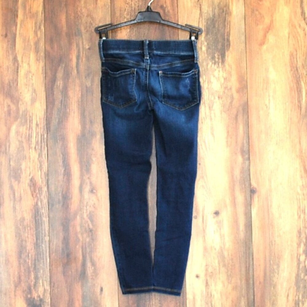 SO Girls Distressed Adjustable Waist Jeans Size 8